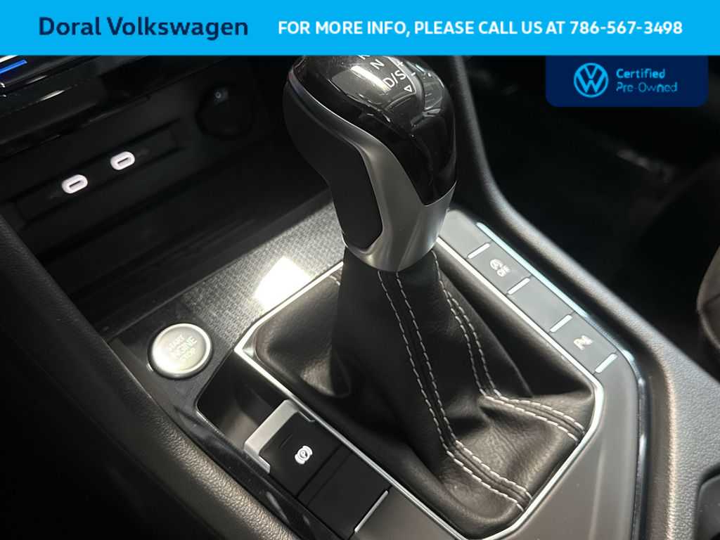 Thumbnail: 2025 Volkswagen Taos - 21