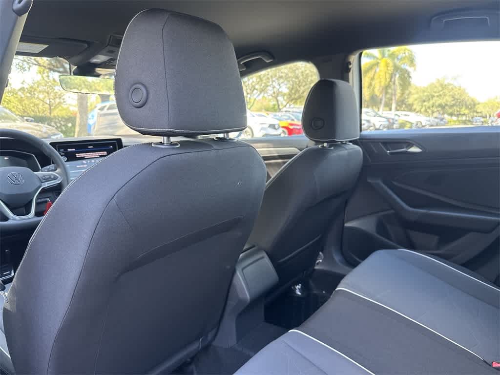 Thumbnail: 2026 Volkswagen Jetta - 23