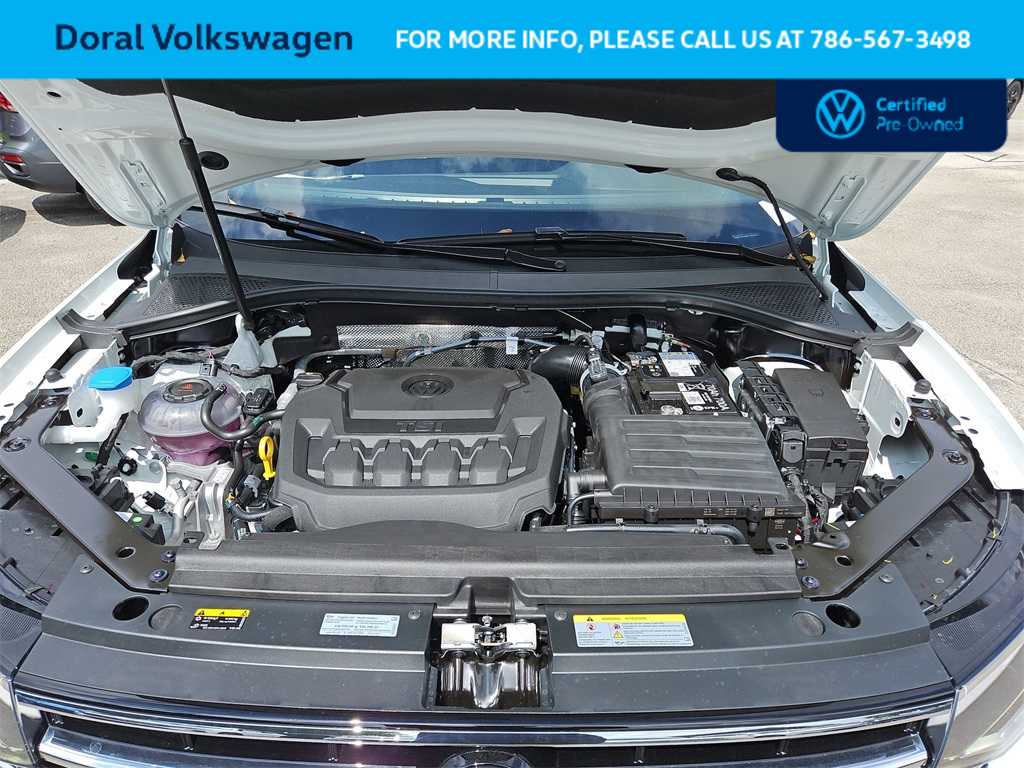 Thumbnail: 2024 Volkswagen Tiguan - 18