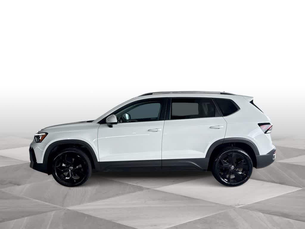 Thumbnail: 2025 Volkswagen Taos - 5