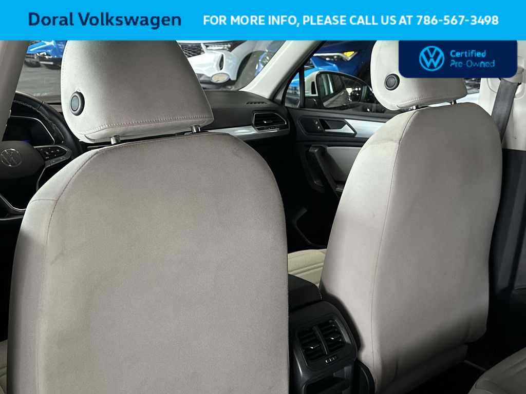 Thumbnail: 2023 Volkswagen Tiguan - 23
