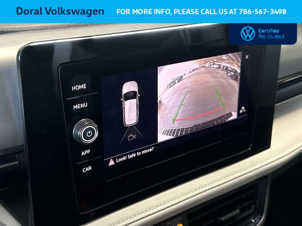 Thumbnail: 2025 Volkswagen Taos - 19