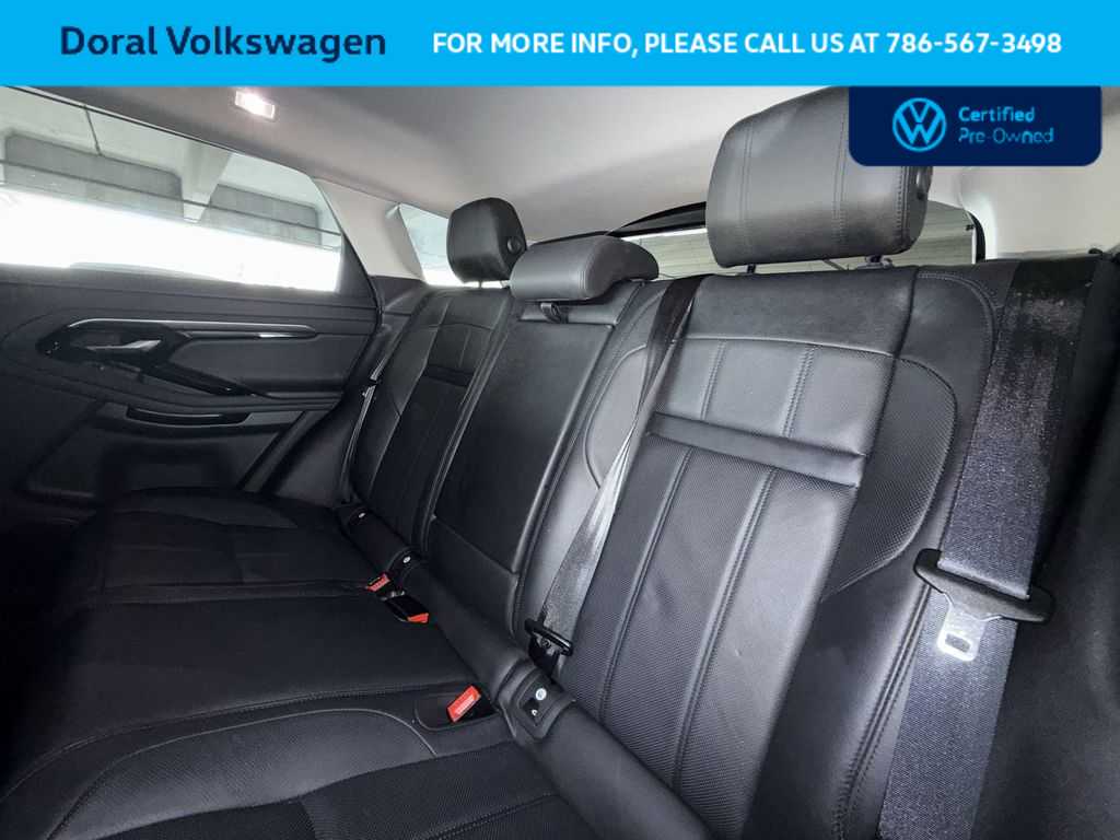 Thumbnail: 2020 Land Rover Range Rover Evoque - 22