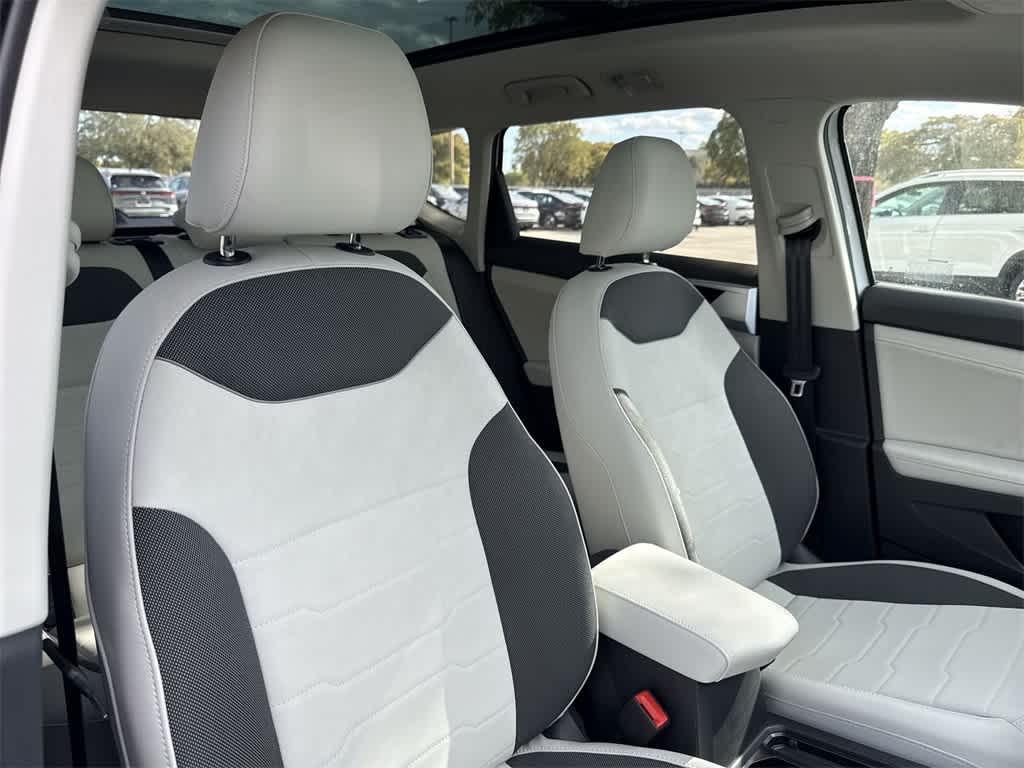 Thumbnail: 2026 Volkswagen Taos - 27