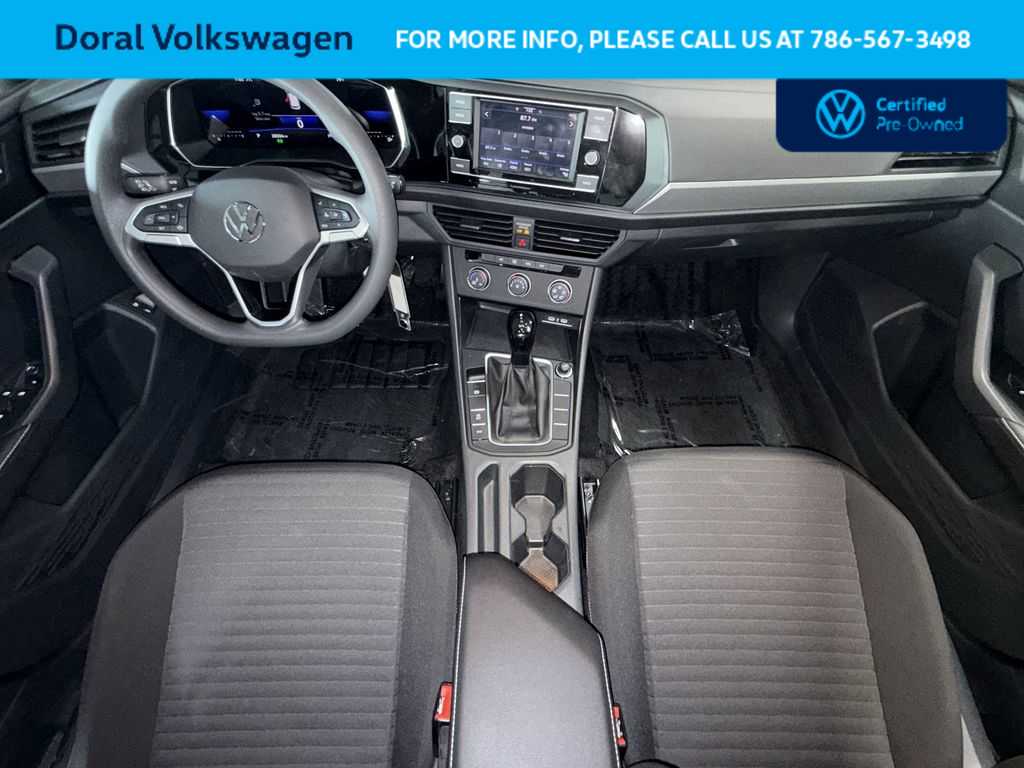 Thumbnail: 2023 Volkswagen Jetta - 24