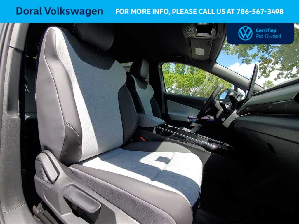 Thumbnail: 2023 Volkswagen ID.4 - 32