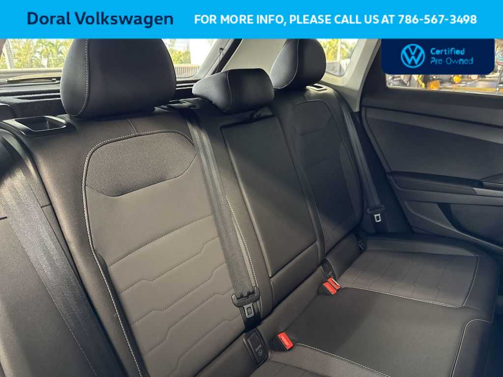 Thumbnail: 2025 Volkswagen Taos - 25