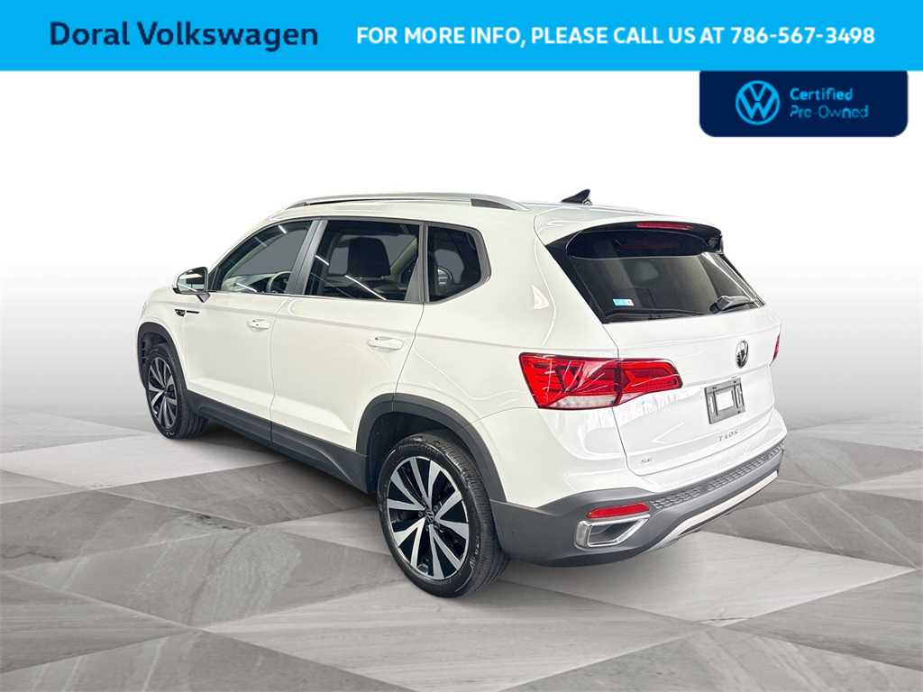 Thumbnail: 2022 Volkswagen Taos - 6