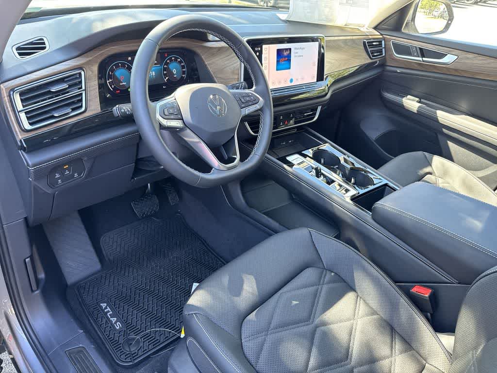 Thumbnail: 2026 Volkswagen Atlas - 13