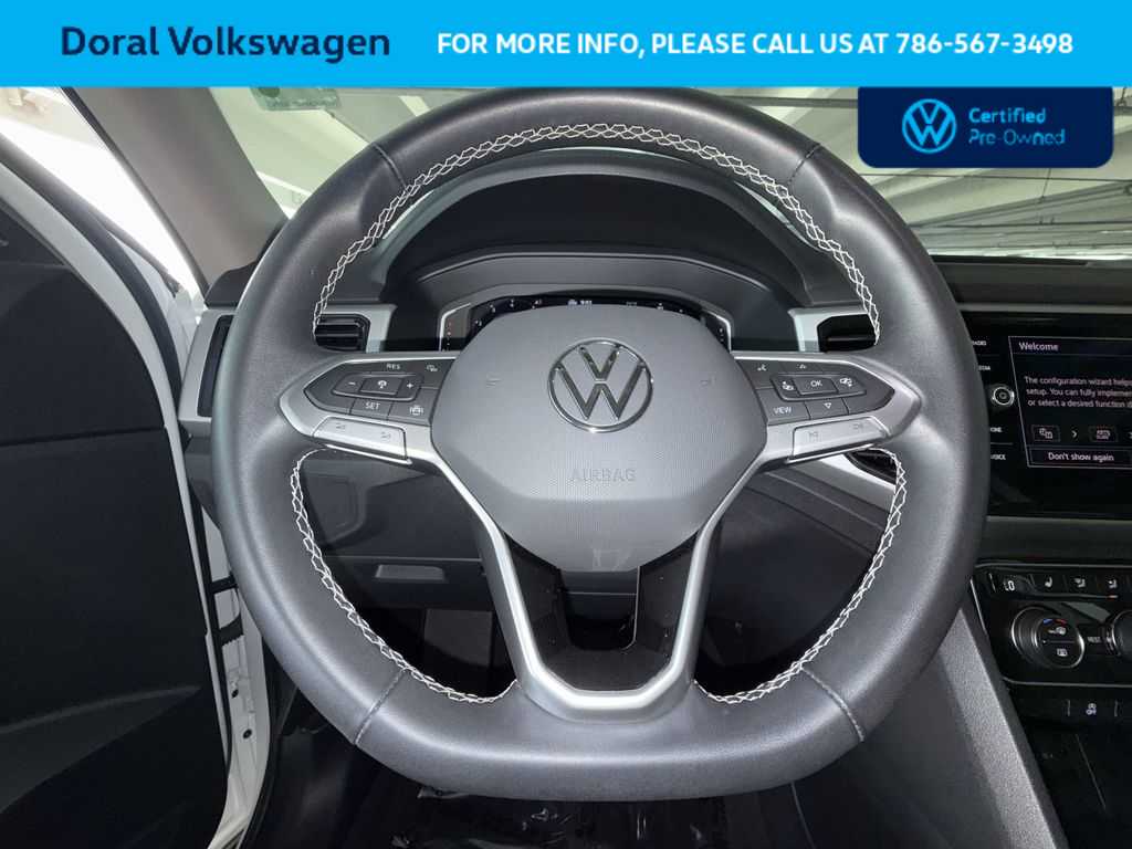 Thumbnail: 2022 Volkswagen Atlas - 15