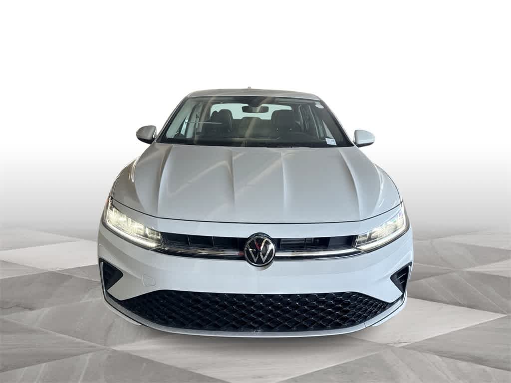 Thumbnail: 2025 Volkswagen Jetta - 3