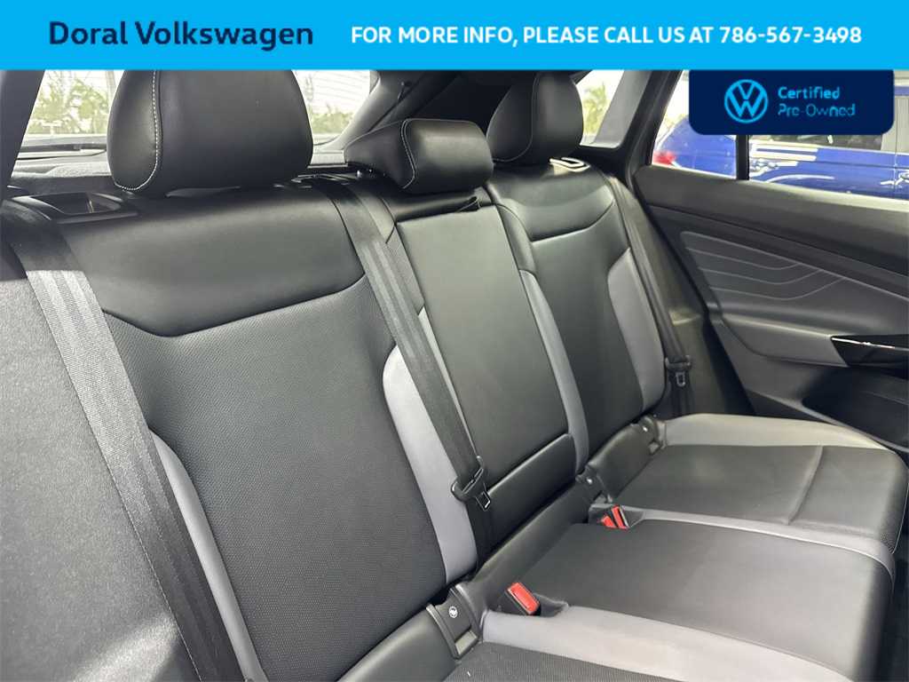 Thumbnail: 2023 Volkswagen ID.4 - 26