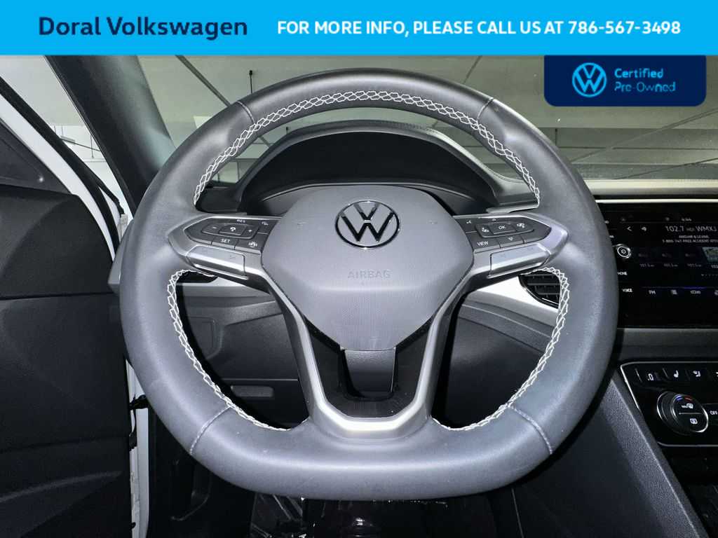 Thumbnail: 2023 Volkswagen Atlas - 15