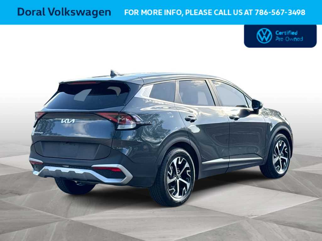 Thumbnail: 2023 Kia Sportage - 8