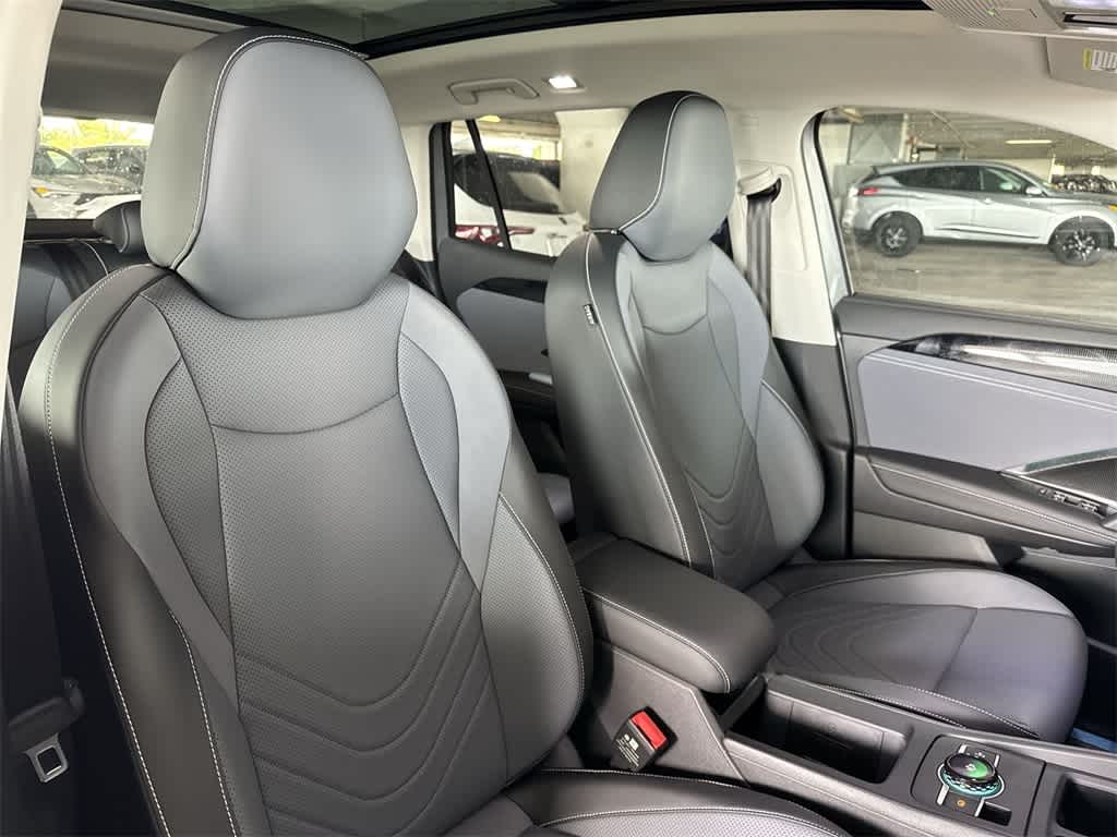 Thumbnail: 2026 Volkswagen Tiguan - 27