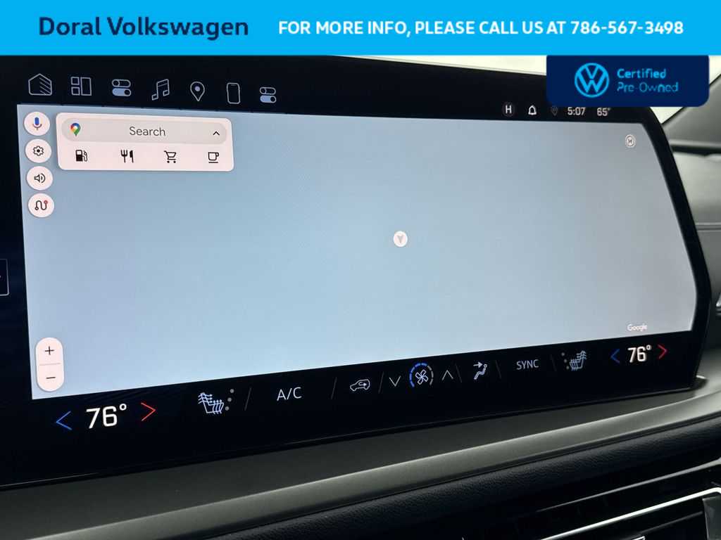 Thumbnail: 2025 Chevrolet Traverse - 18