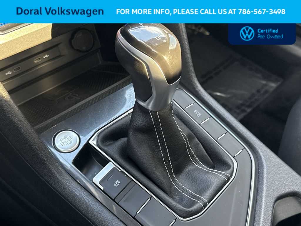 Thumbnail: 2023 Volkswagen Tiguan - 21