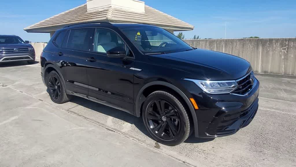 Thumbnail: 2024 Volkswagen Tiguan - 2
