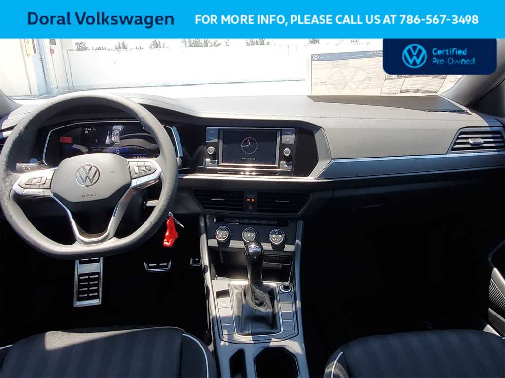 Thumbnail: 2023 Volkswagen Jetta - 28