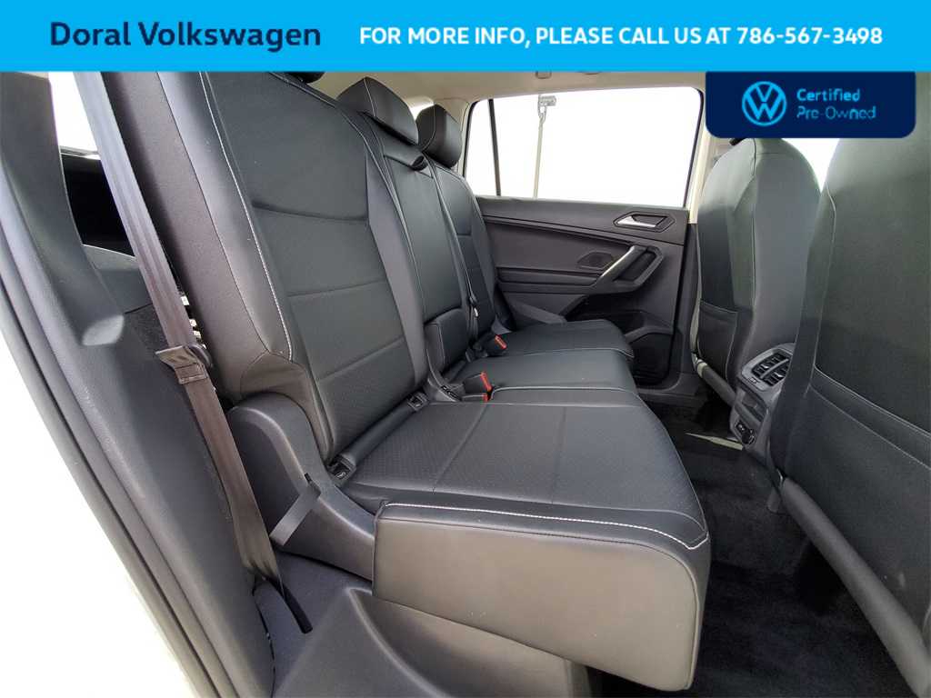 Thumbnail: 2021 Volkswagen Tiguan - 32