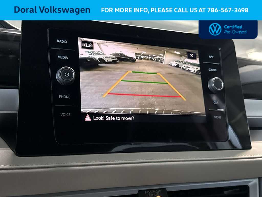 Thumbnail: 2025 Volkswagen Taos - 19