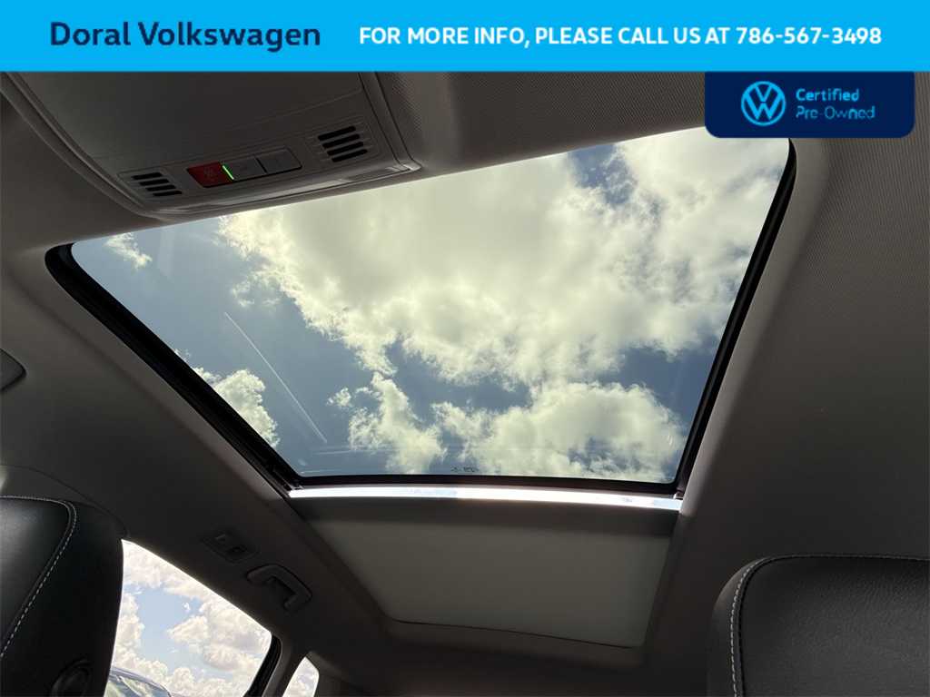 Thumbnail: 2023 Volkswagen Taos - 17