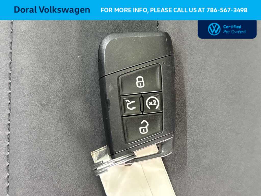 Thumbnail: 2025 Volkswagen Taos - 28