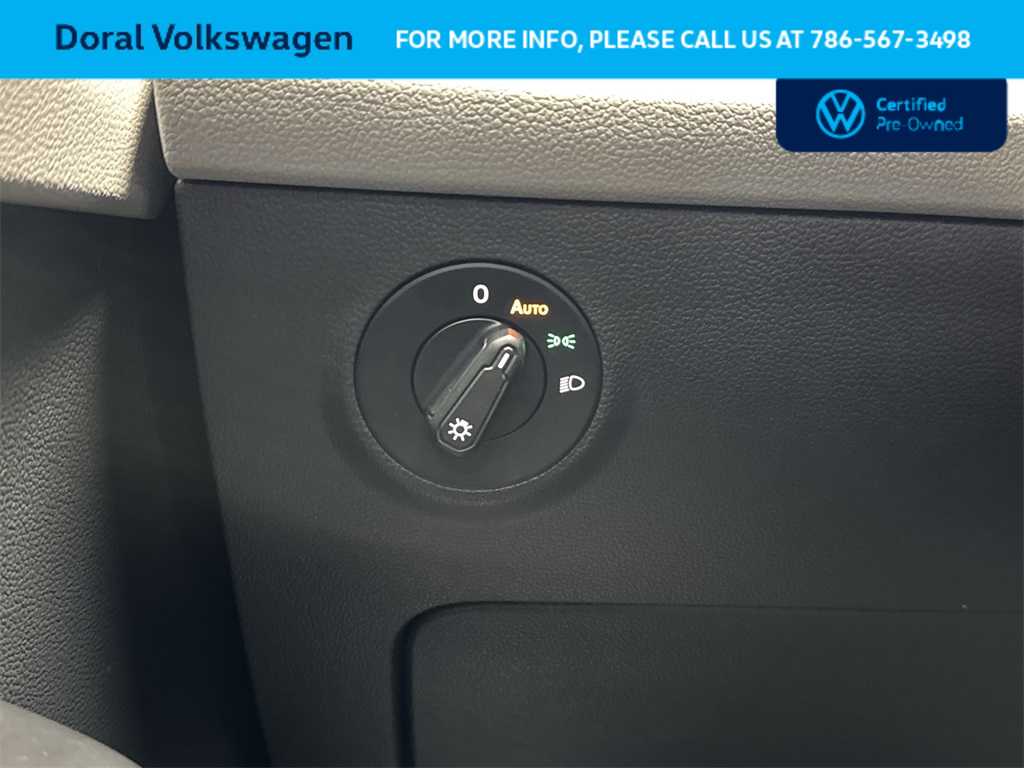 Thumbnail: 2023 Volkswagen Taos - 17