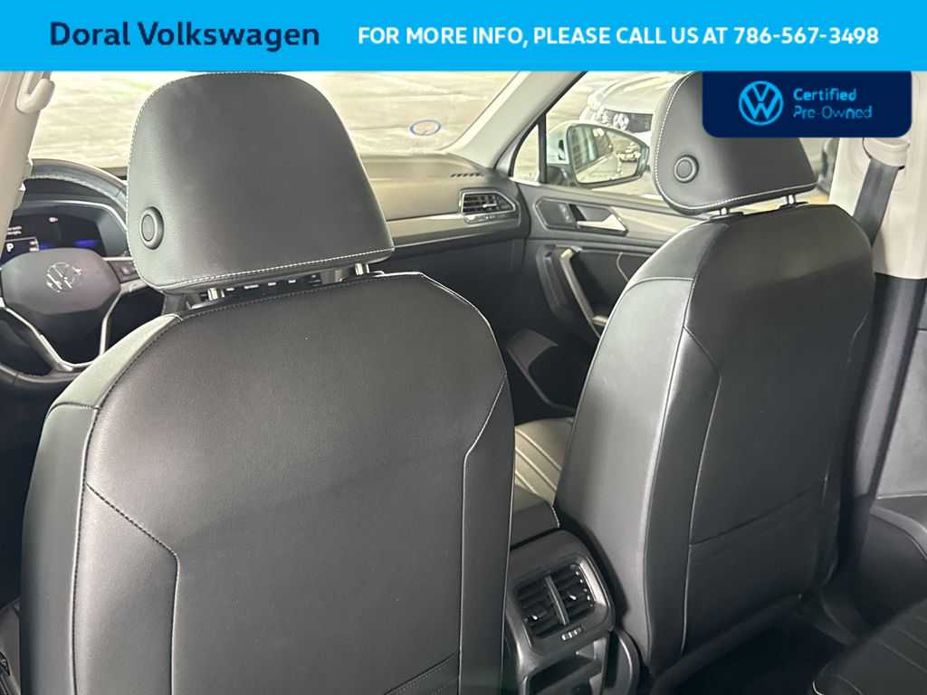 Thumbnail: 2023 Volkswagen Tiguan - 23