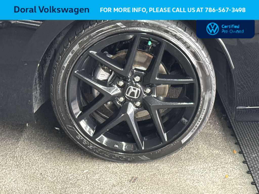 Thumbnail: 2023 Honda Civic - 11