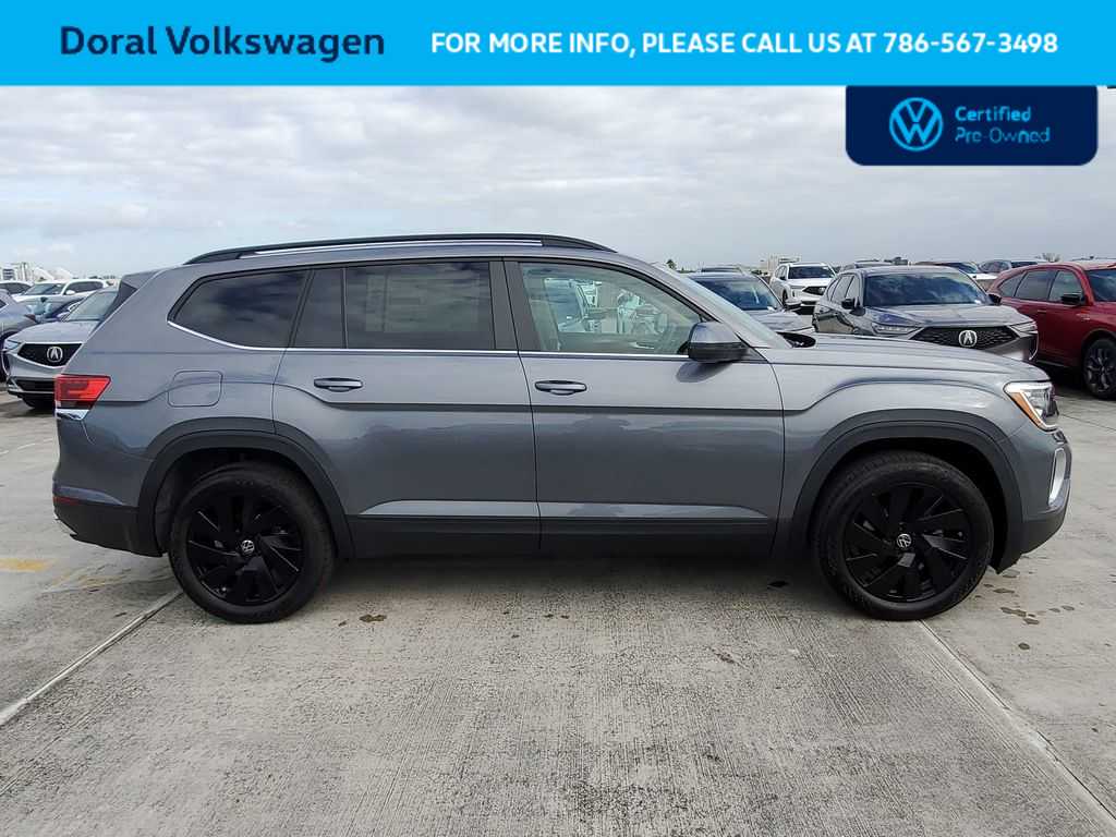 Thumbnail: 2024 Volkswagen Atlas - 12