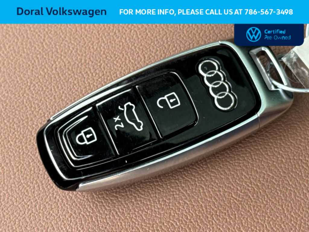 Thumbnail: 2024 Audi Q8 e-tron - 28