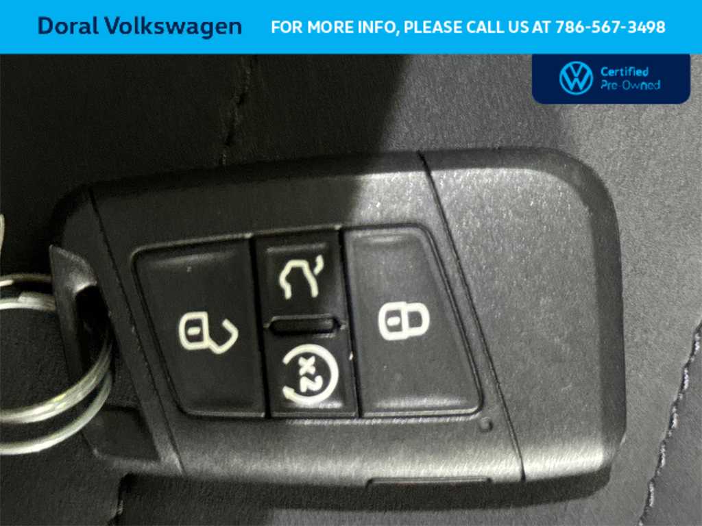 Thumbnail: 2025 Volkswagen Taos - 28