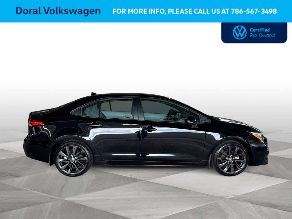 Thumbnail: 2025 Toyota Corolla - 9