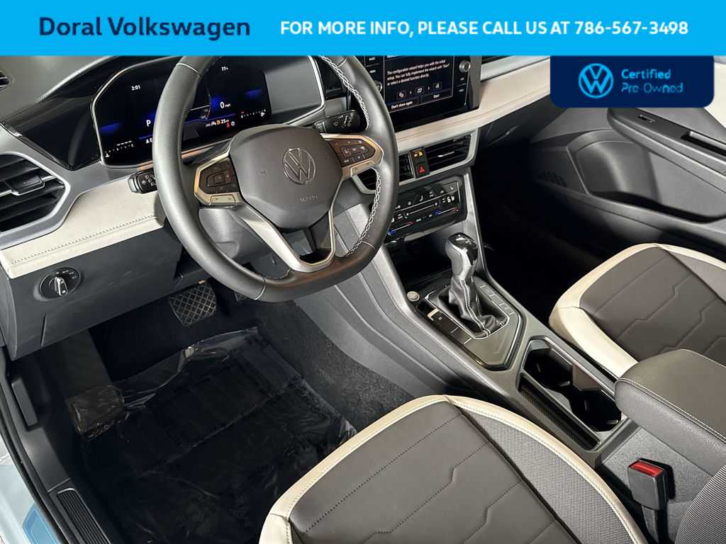 Thumbnail: 2025 Volkswagen Taos - 13