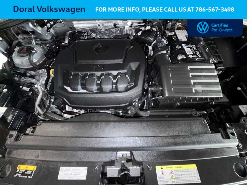 Thumbnail: 2024 Volkswagen Tiguan - 12