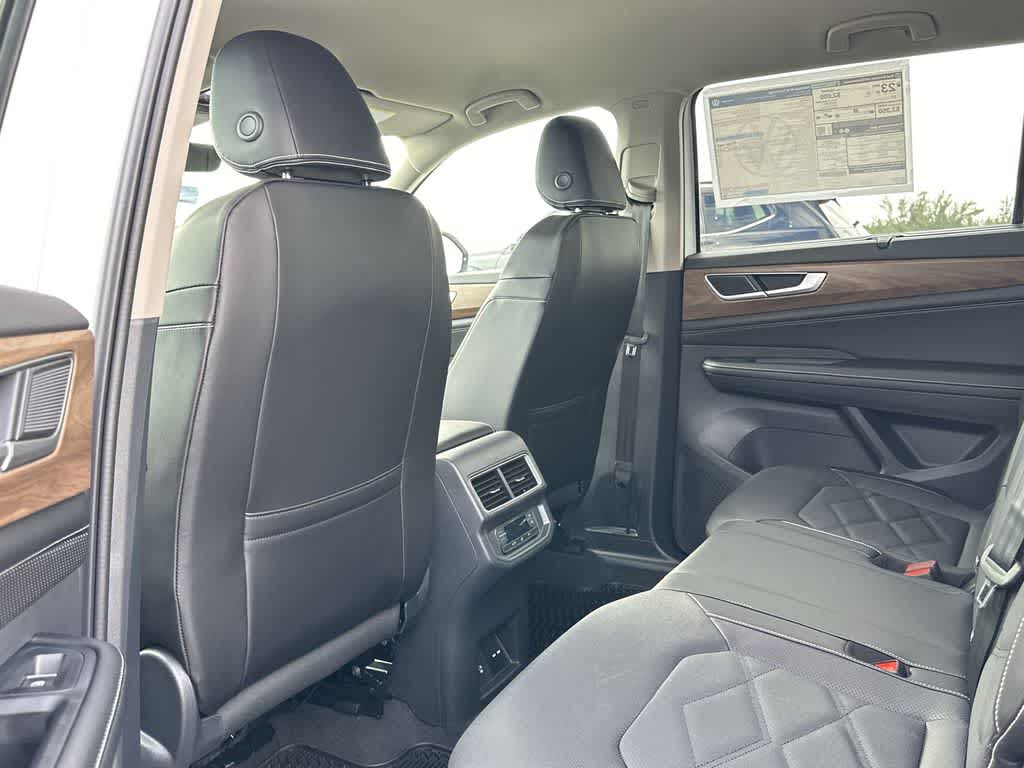 Thumbnail: 2024 Volkswagen Atlas - 31