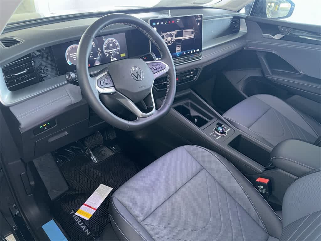 Thumbnail: 2026 Volkswagen Tiguan - 13