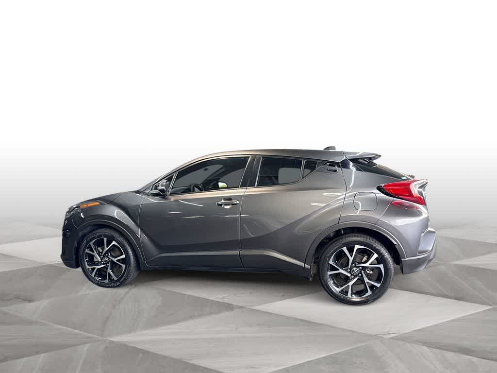 Thumbnail: 2022 Toyota C-HR - 5