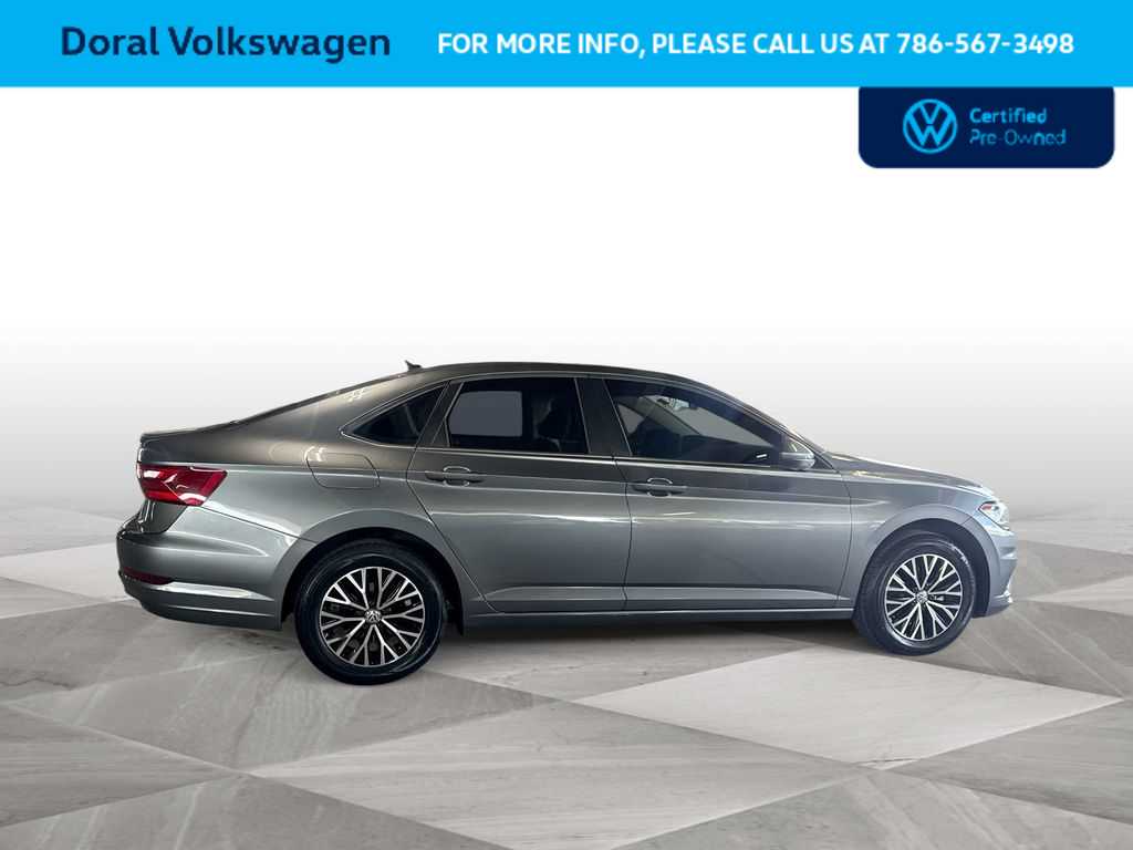 Thumbnail: 2021 Volkswagen Jetta - 9