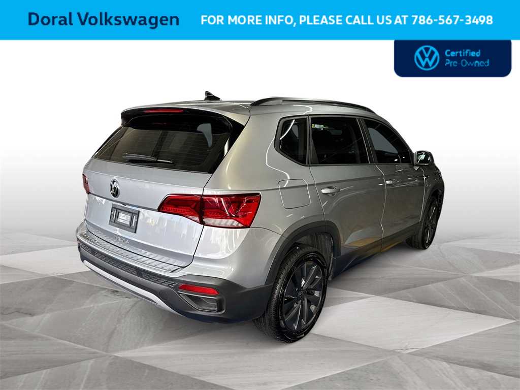 Thumbnail: 2024 Volkswagen Taos - 8