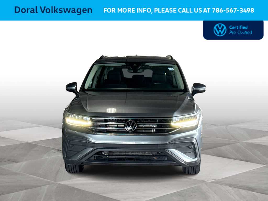 Thumbnail: 2024 Volkswagen Tiguan - 3