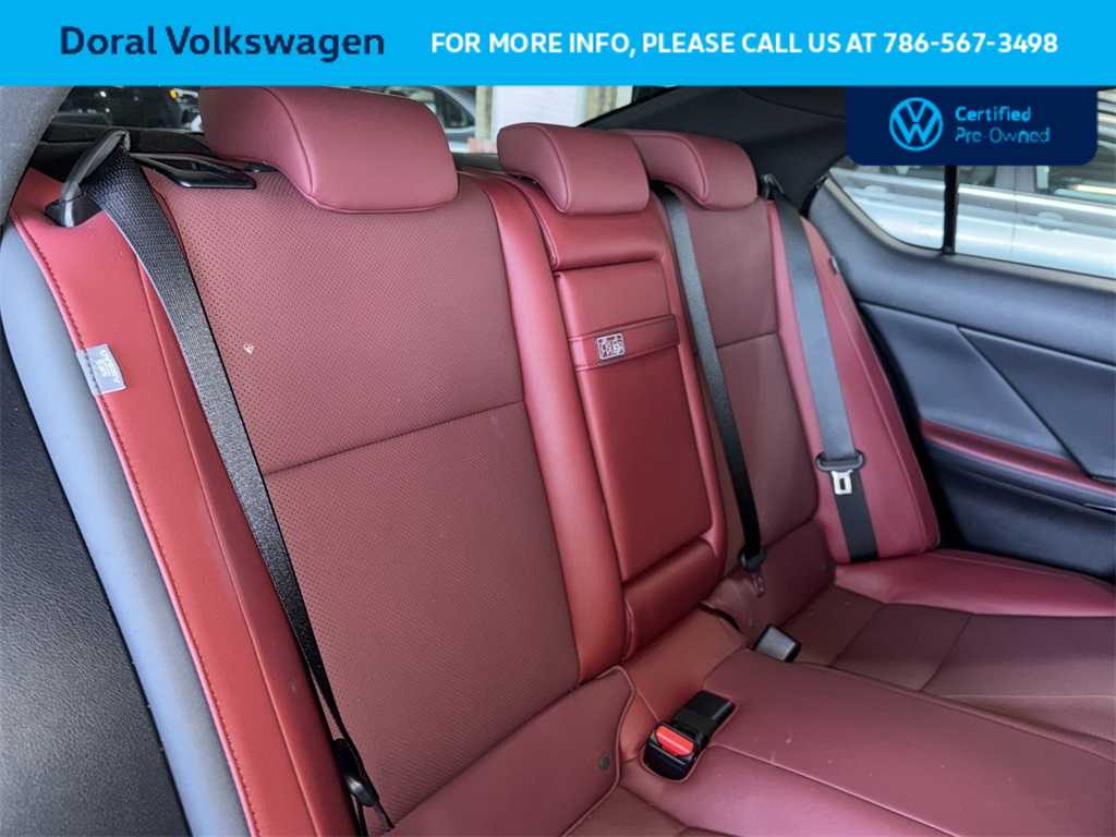 Thumbnail: 2024 Lexus IS - 26