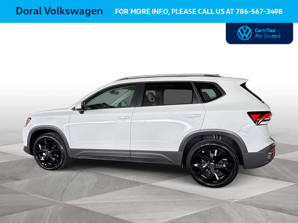 Thumbnail: 2025 Volkswagen Taos - 5