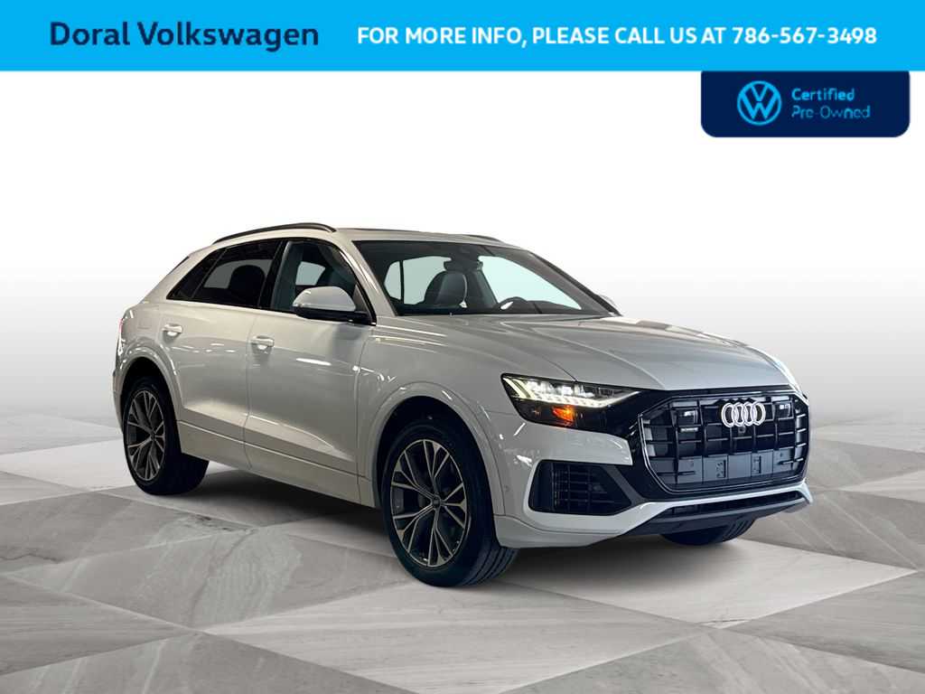 Thumbnail: 2023 Audi Q8 - 2