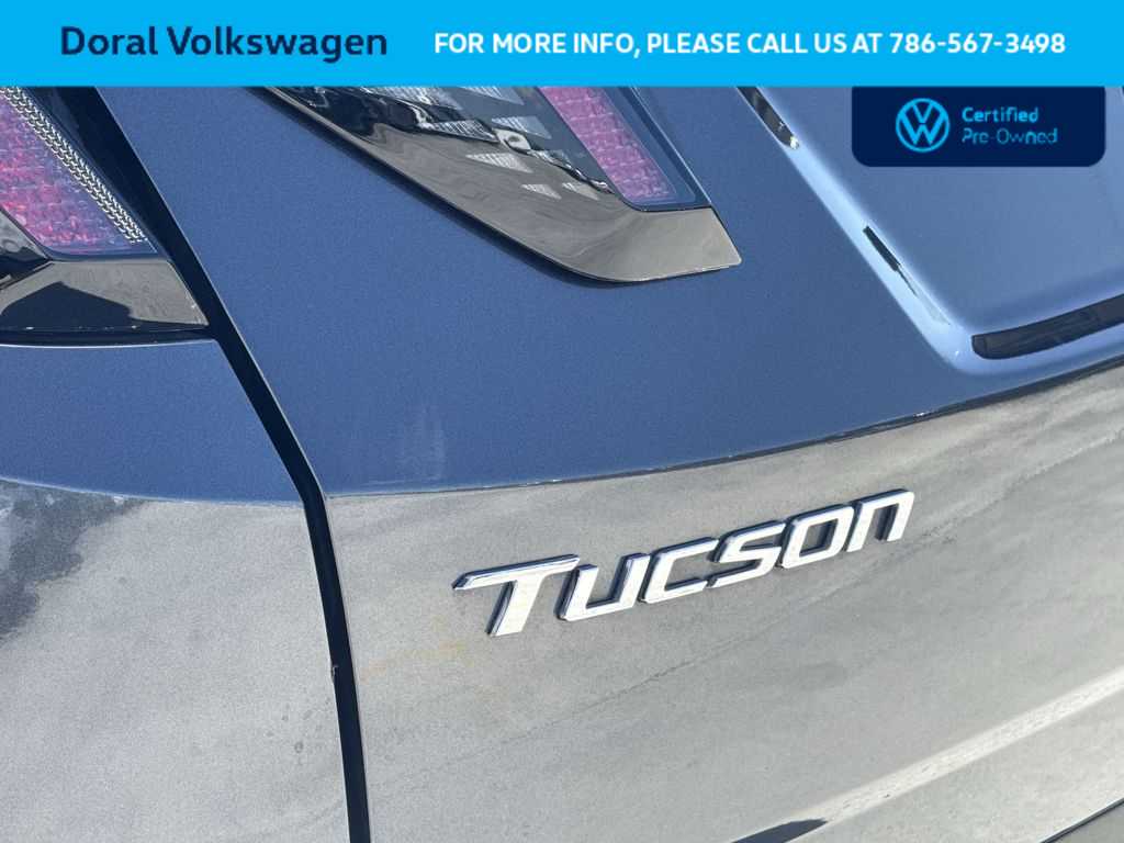 Thumbnail: 2023 Hyundai Tucson - 10