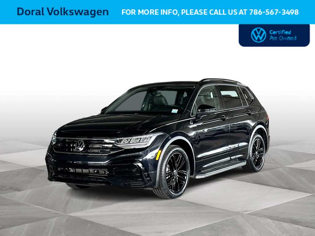 Thumbnail: 2022 Volkswagen Tiguan - 1