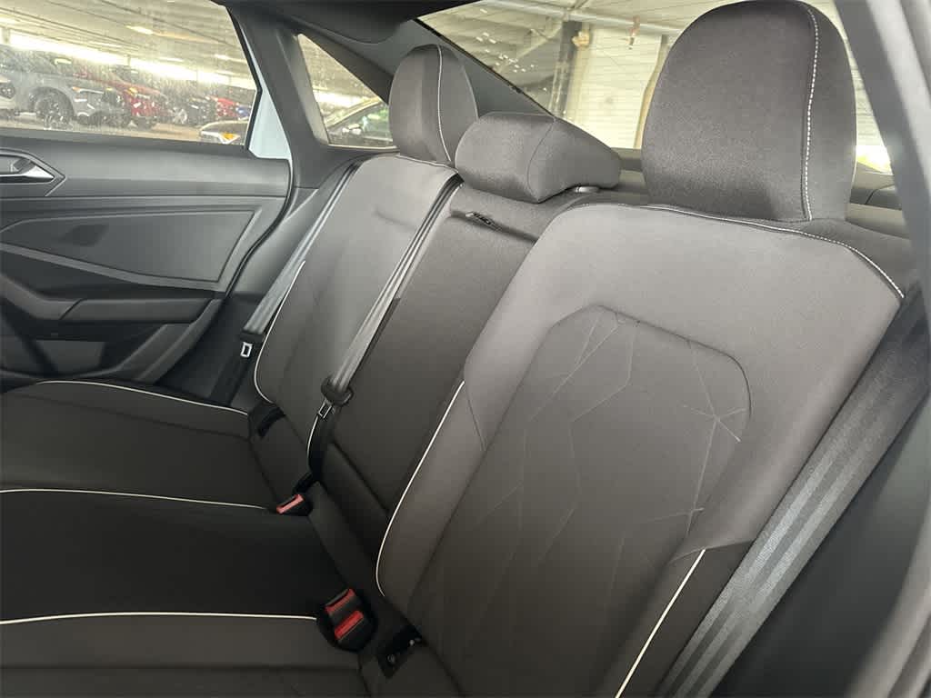 Thumbnail: 2026 Volkswagen Jetta - 22