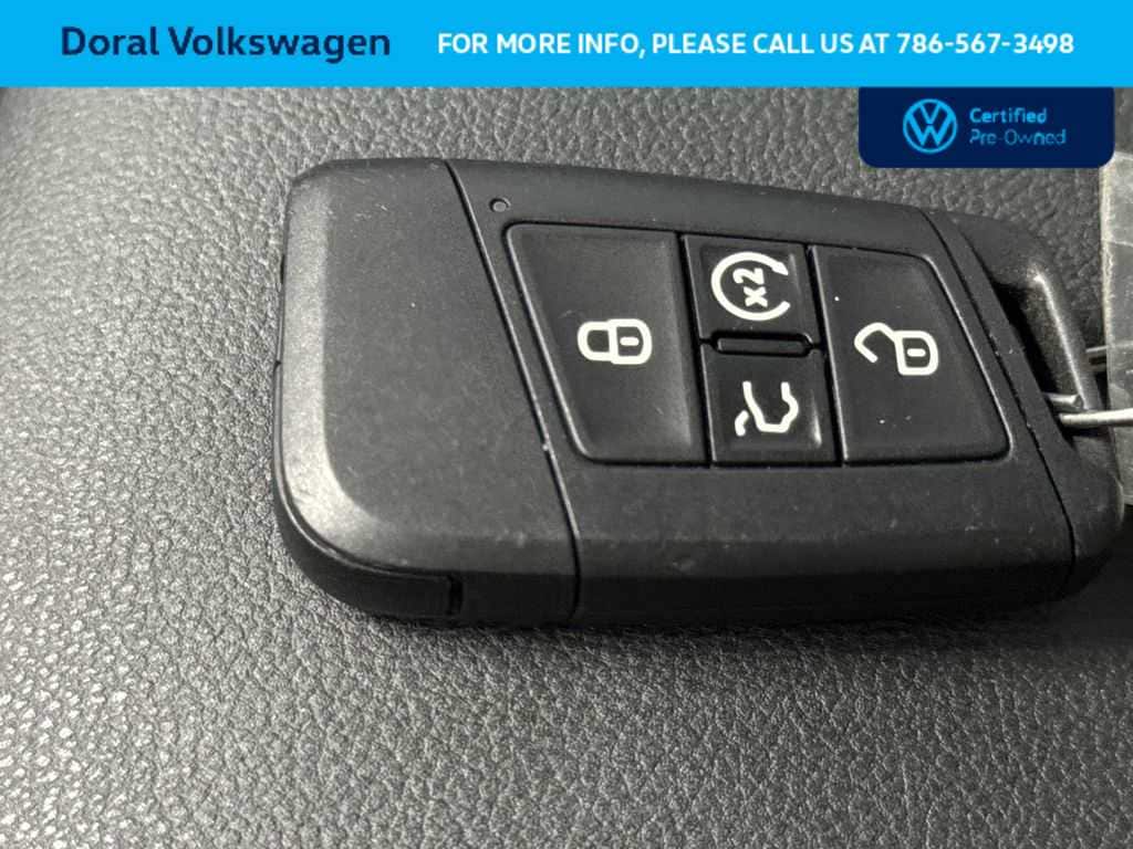 Thumbnail: 2025 Volkswagen Taos - 28