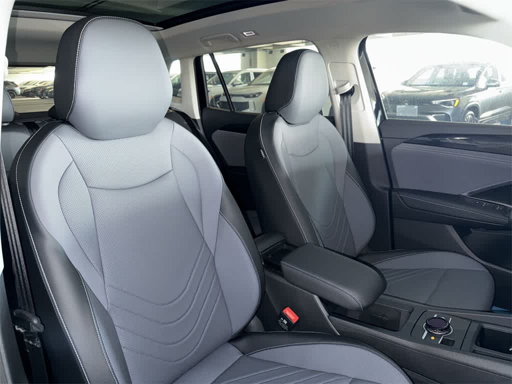 Thumbnail: 2026 Volkswagen Tiguan - 27